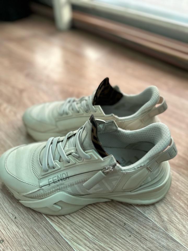 Кроссовки Fendi размер 38