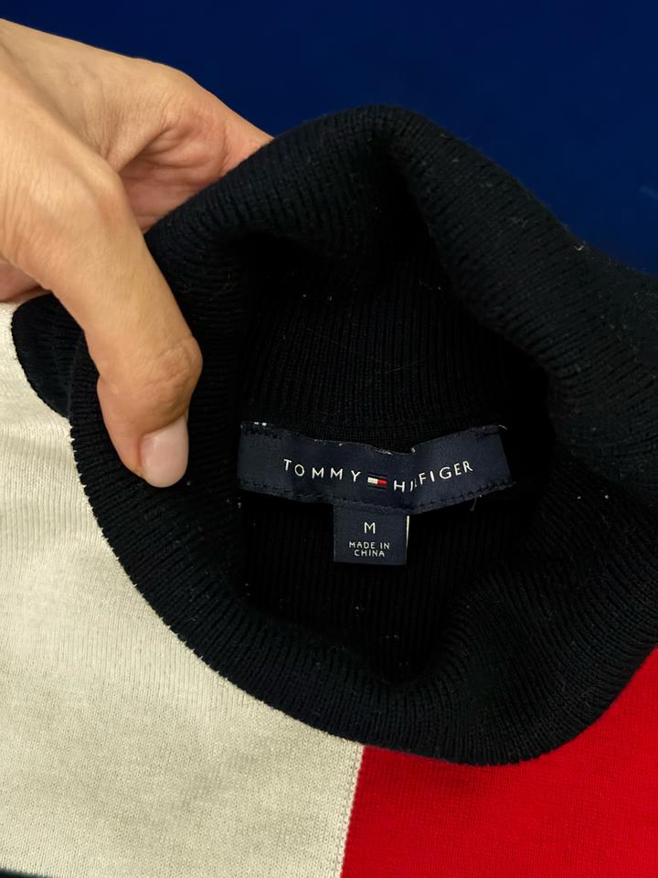 Темно-синий свитер Tommy Hilfiger