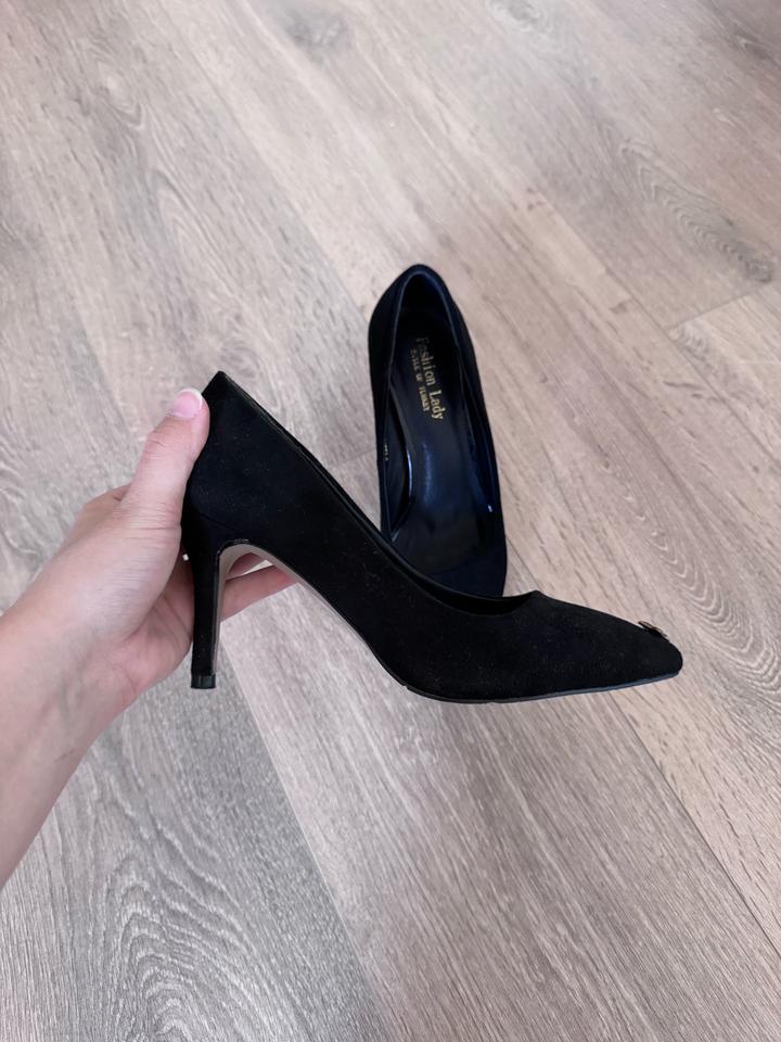 Черные туфли