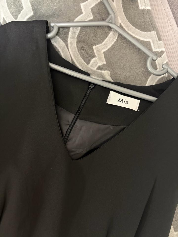 Чёрное платье-сарафан