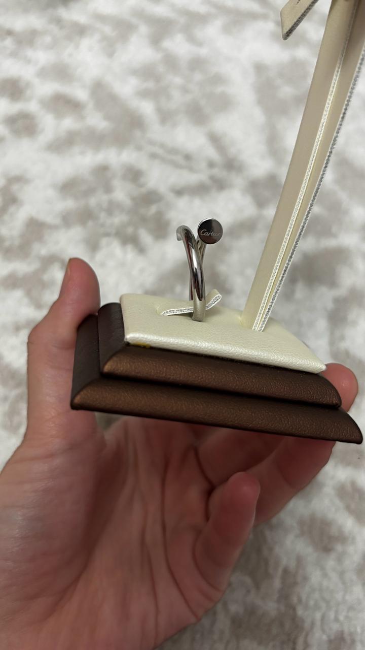 Cartier кольцо из титана размер 18