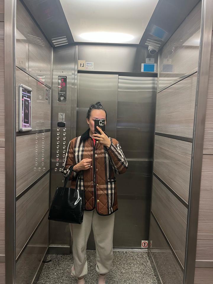 Оригинал куртка от Burberry