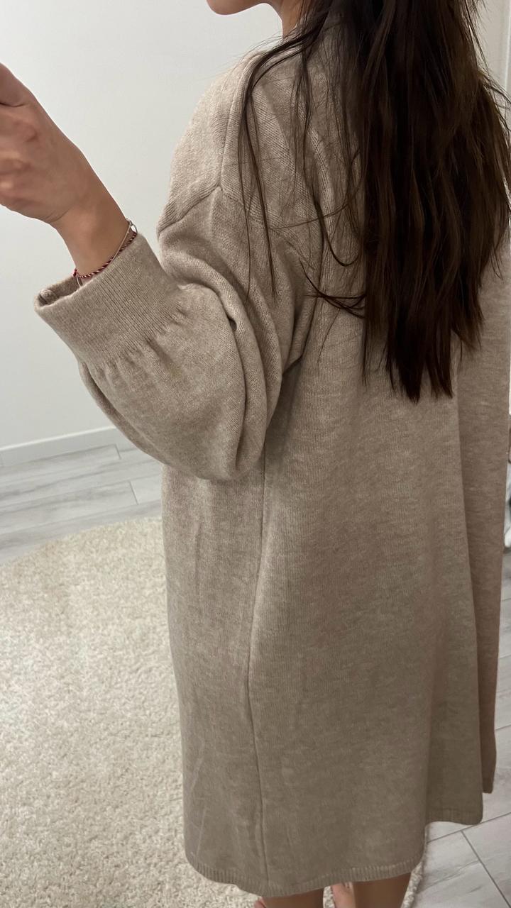 Теплая двойка бежевого цвета