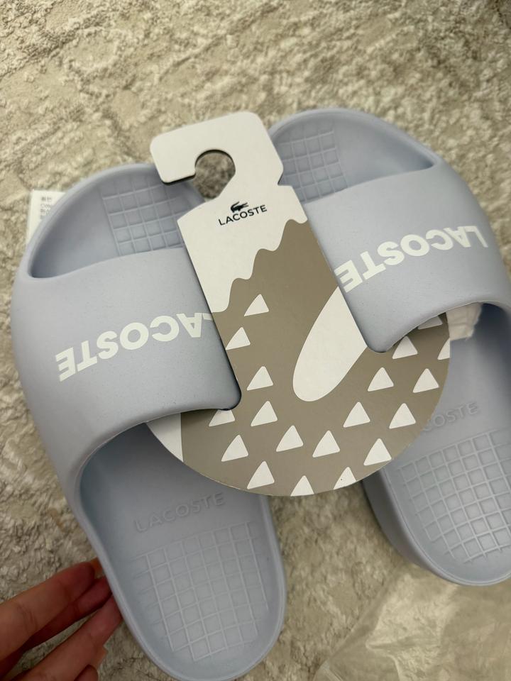 Шлепки Lacoste