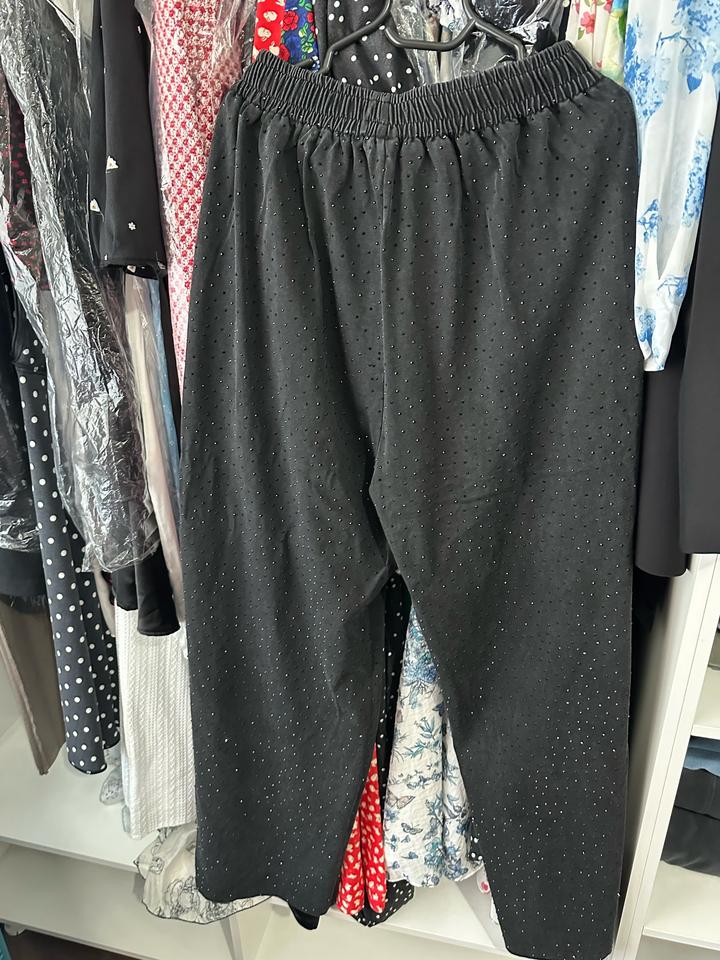 Продам костюм под баленсиага