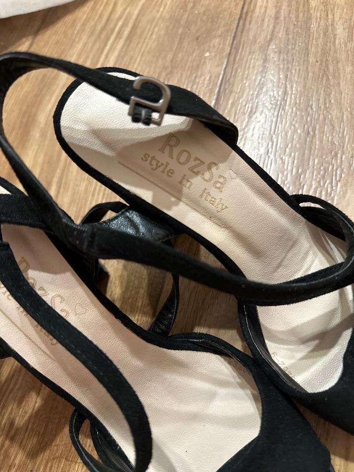 Базовые чёрные босоножки 🖤