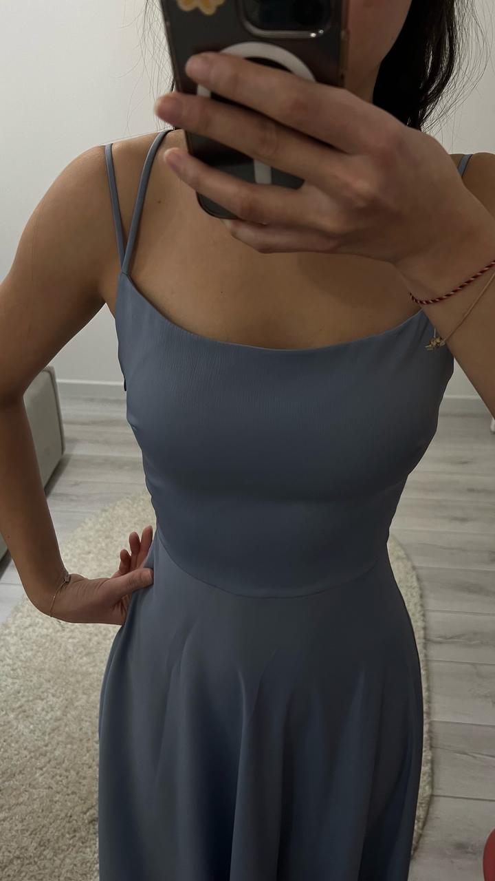 Вечернее платье нежно голубого цвета