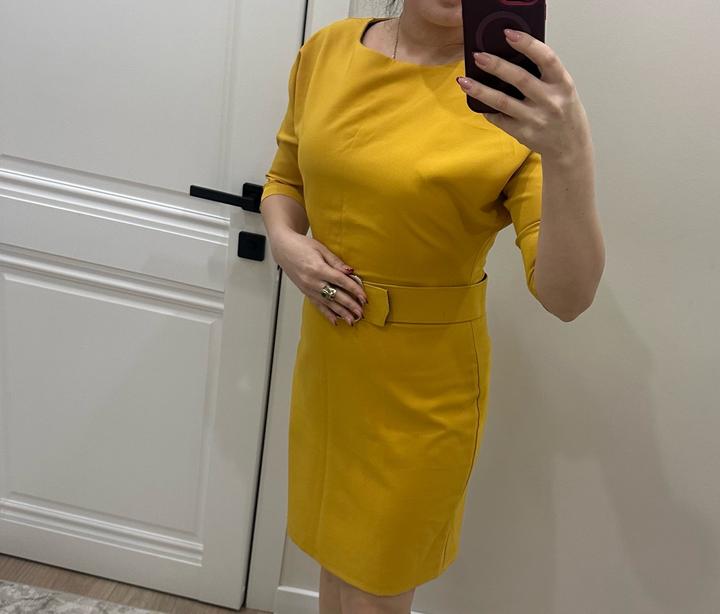 Продам платье футляр