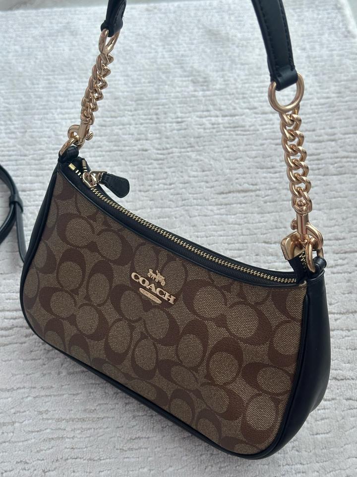 Сумка от Coach