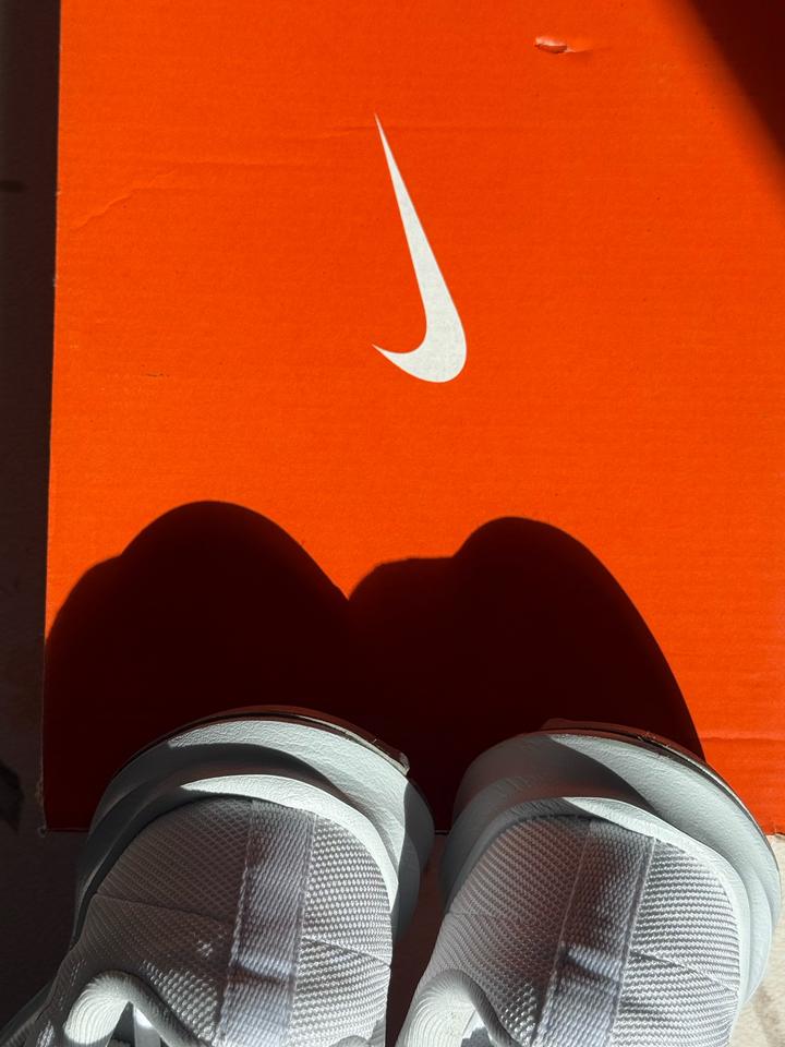 Nike беговые 35 размер