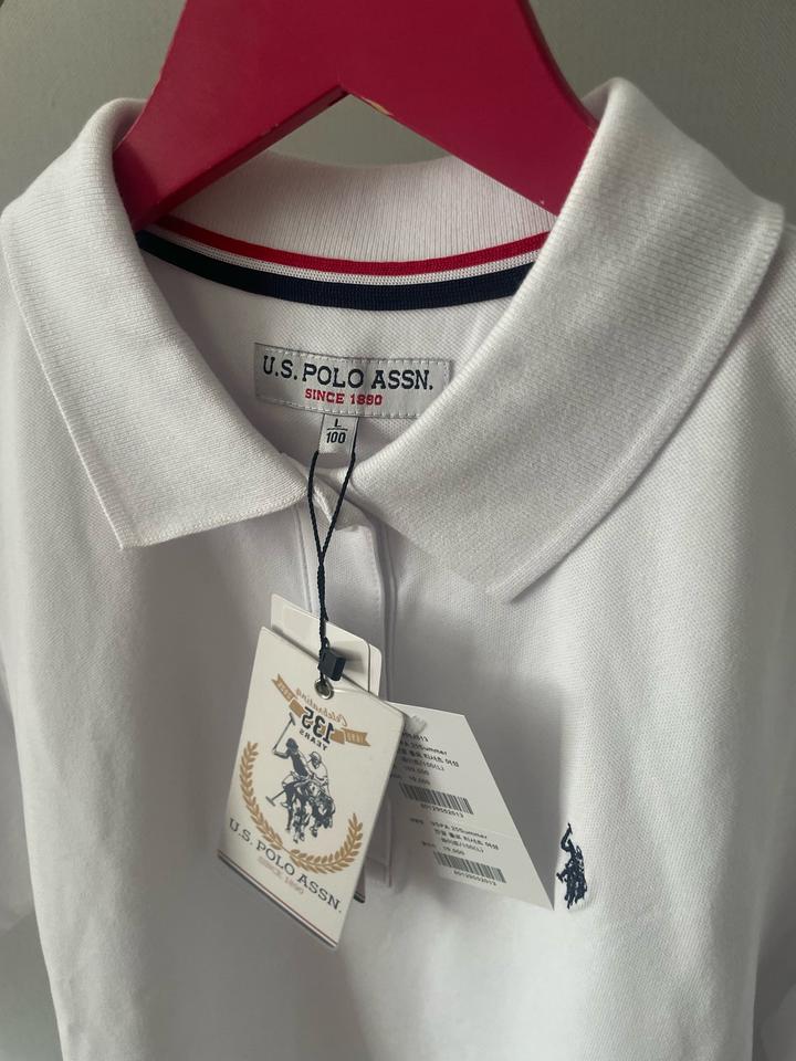 белая футболка-поло от американского бренда U.S. Polo Assn