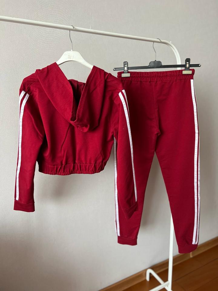 Трикотажный костюм xs