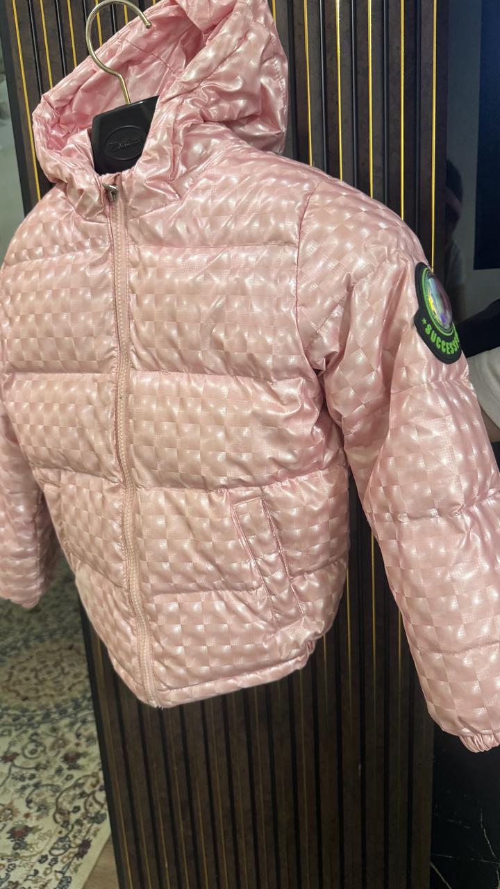 Изумрудное платье, розовый куртка