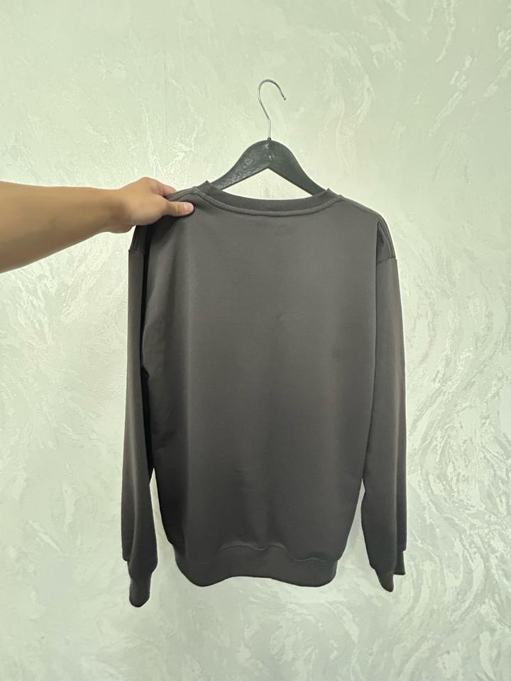 Свитер новый