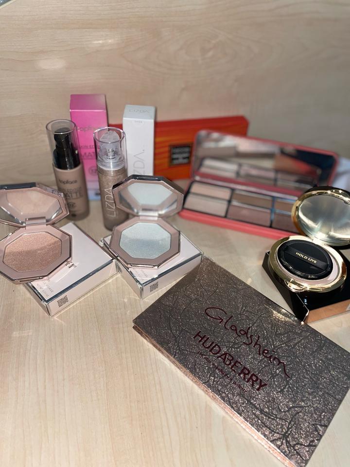 Продам новую косметику