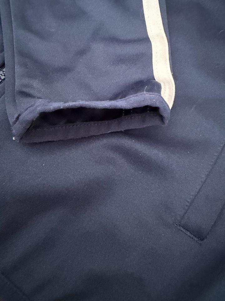 Продам спортивный костюм от Adidas