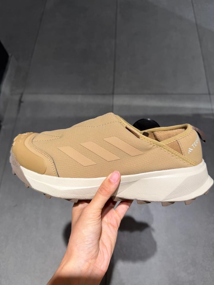 Обувь adidas