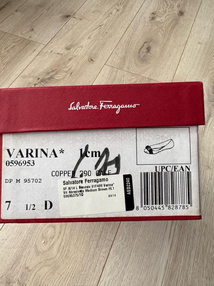 Балетки от Salvatore Ferragamo