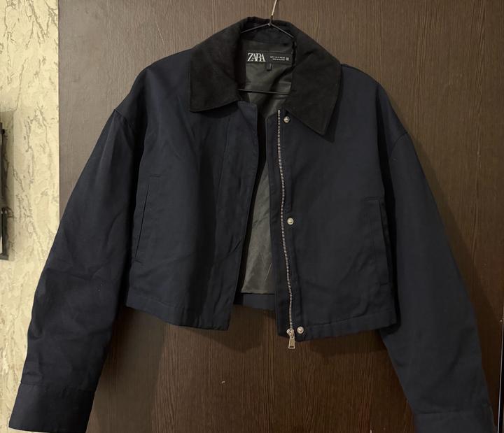 Куртка Zara 44