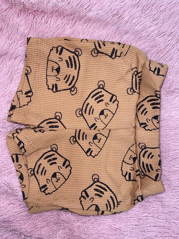 Костюмчик новый 3-6 мес