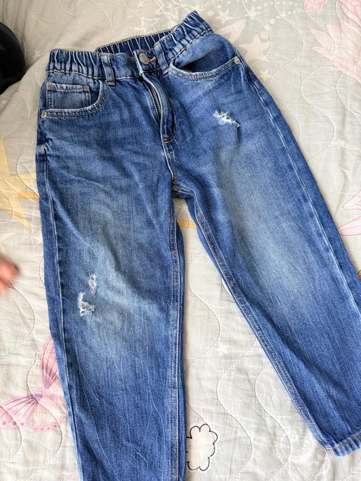 Джинсы Zara