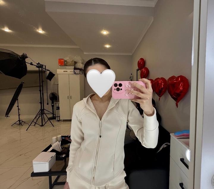 Двойка спортивная бежевая