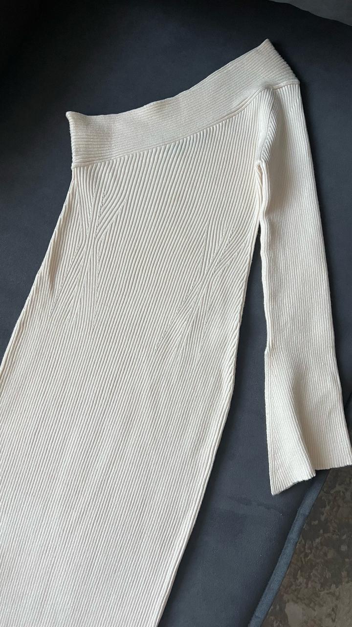 трикотажное платье на одно плечо ZARA
