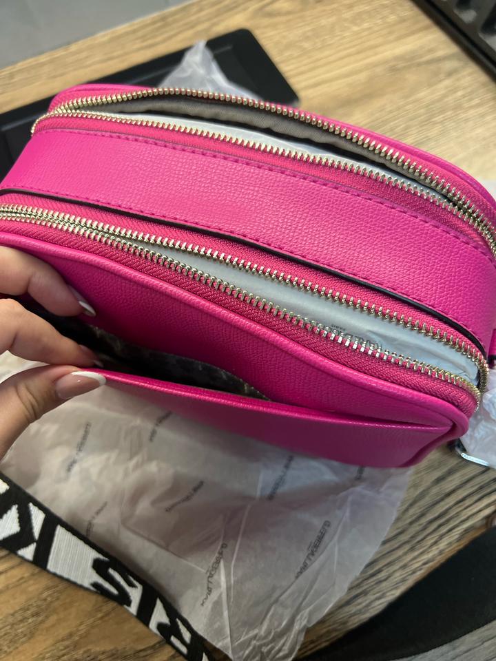 Сумка Karl Lagerfeld фуксия