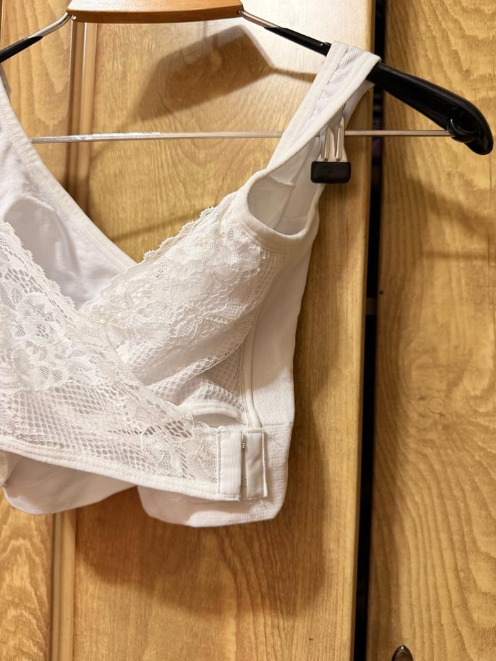 Анатомический бюстгальтер-топ Comfortisse Push Up Bra