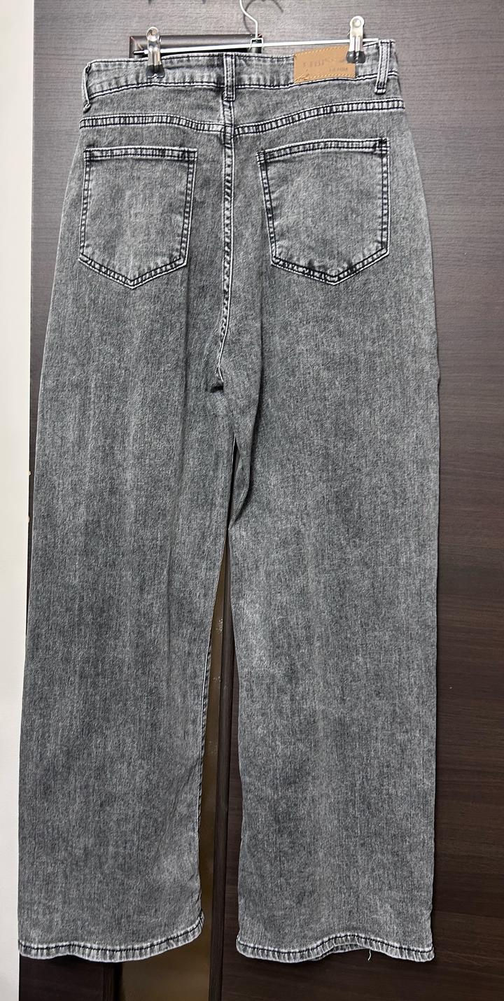 Джинсы прямые