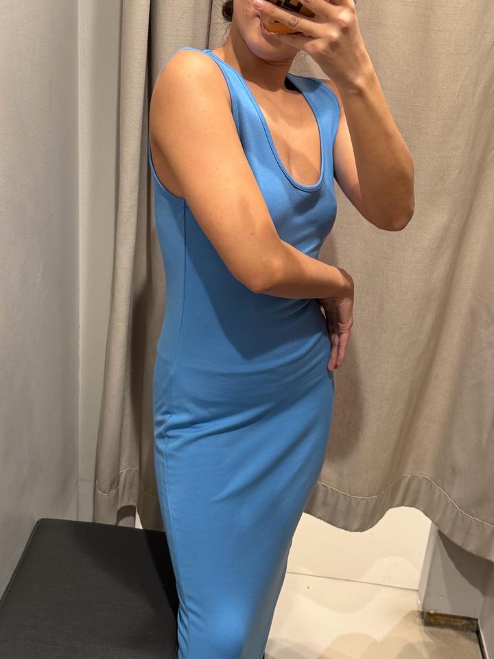 Голубое платье от Mango