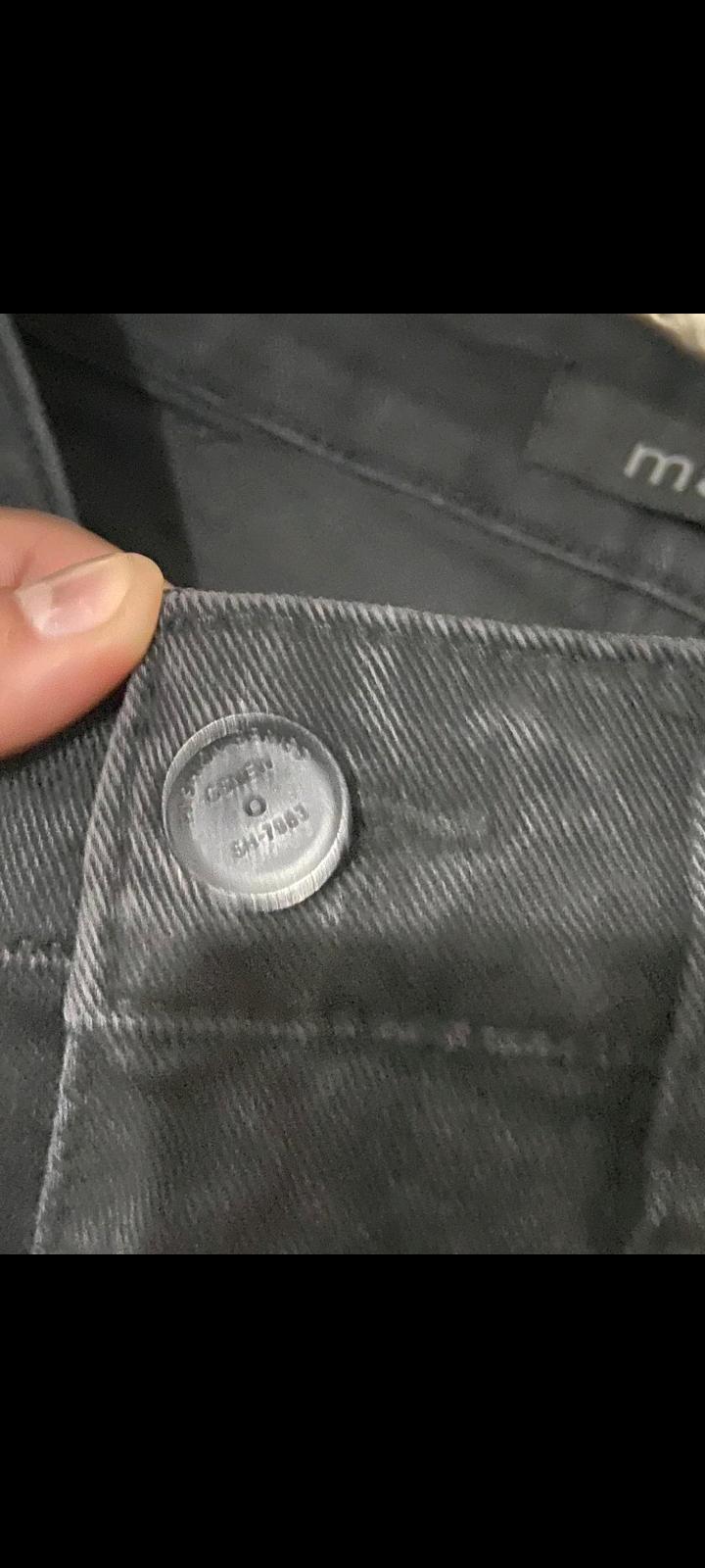 Черные джинсы Mavi