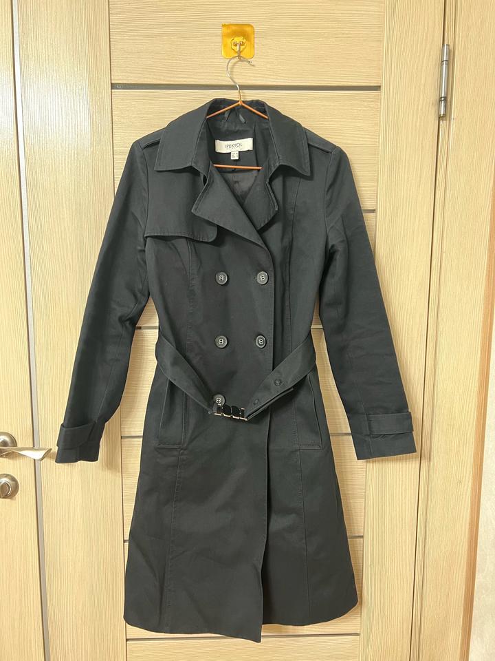 Черный плащ