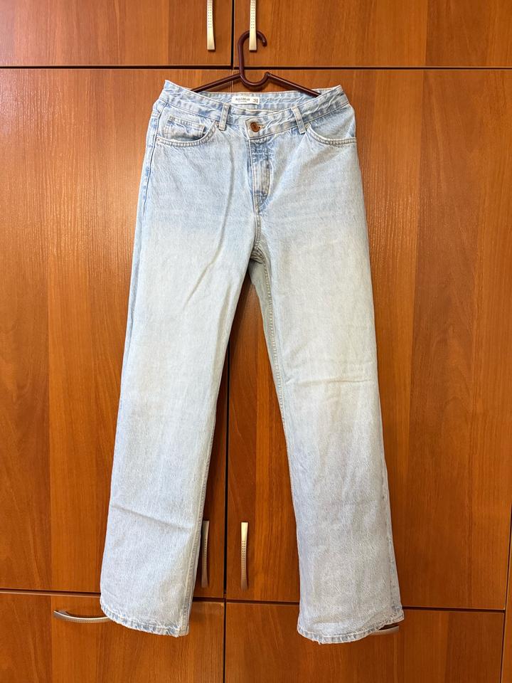 Джинсы Pull&bear