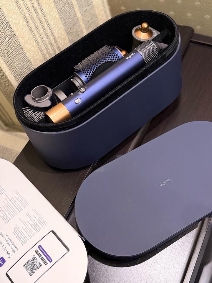 Dyson airwrap complete long volumise