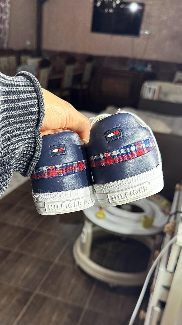 Продам оригинальные кеды Tommy Hilfiger. Классическая белая модель🩵🤍