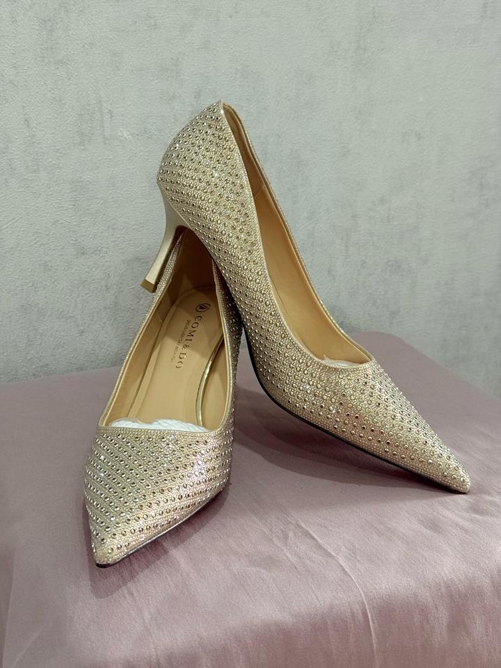 Женские туфли