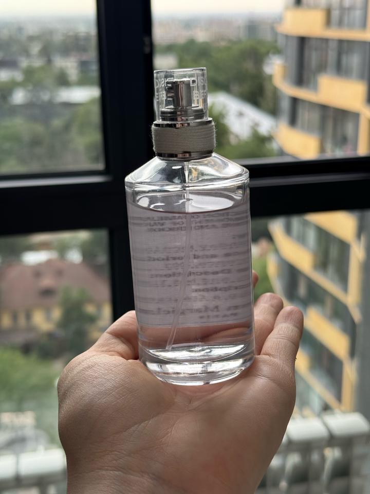Replica