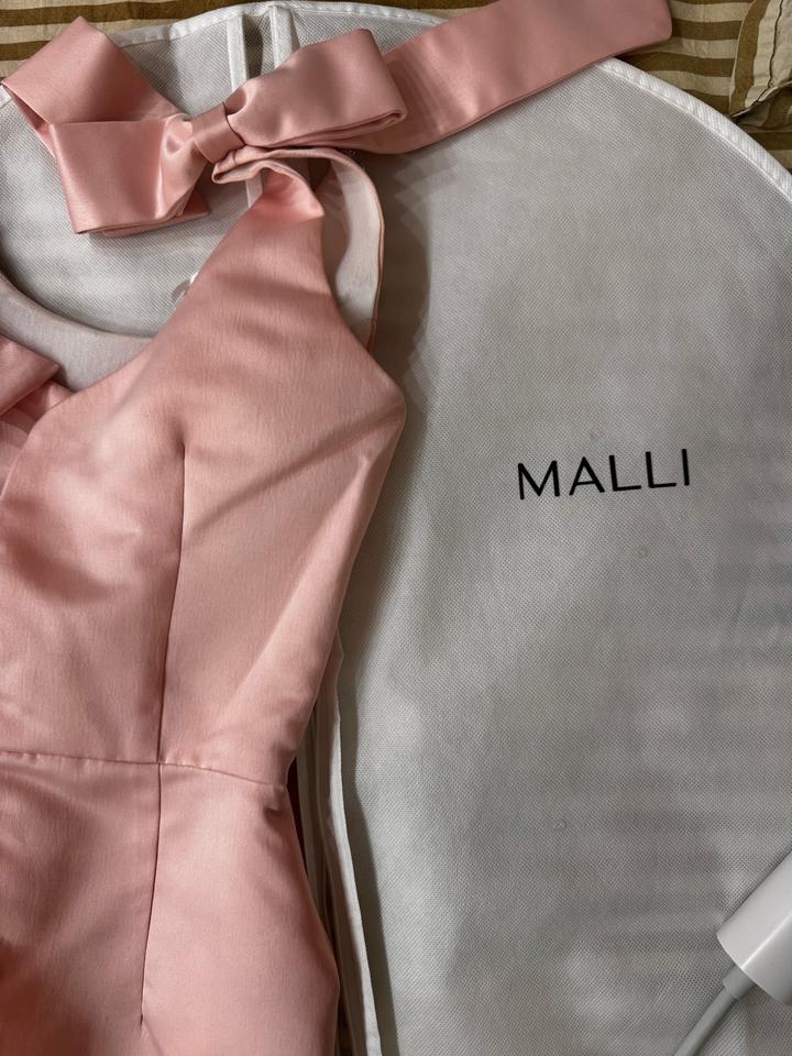 Розовое платье Malli XS