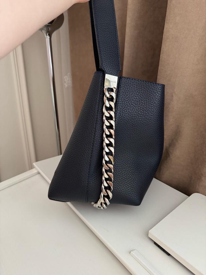 Сумка шоппер GIVENCHY