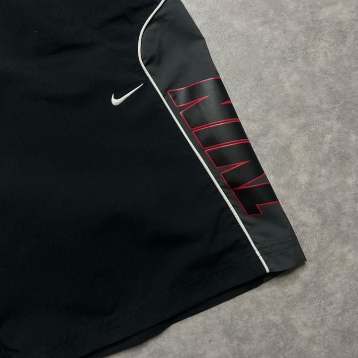Nike vintage shorts