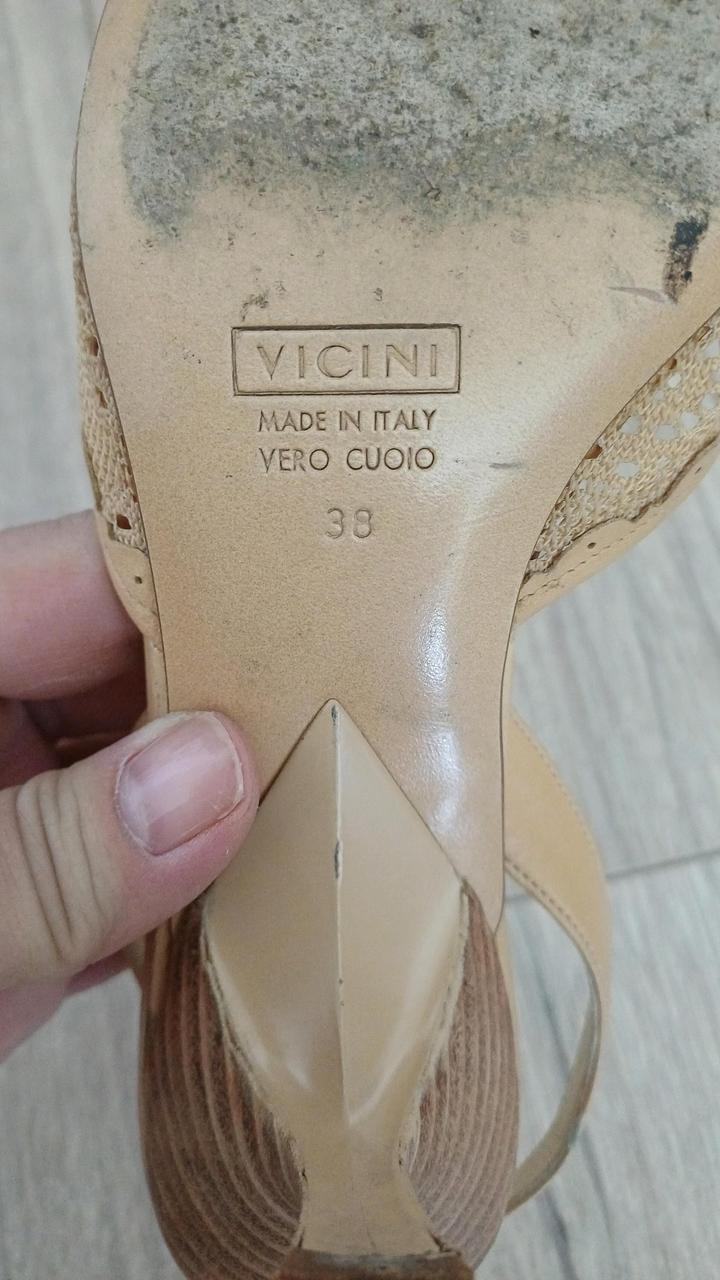 Продаю туфли