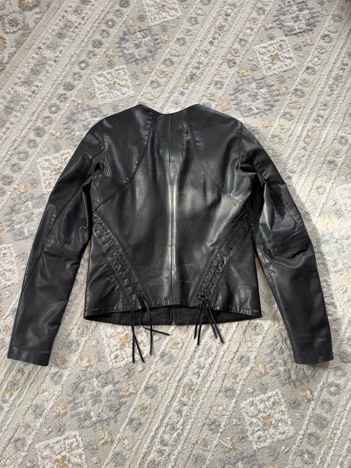 Кожаная куртка Oakwood