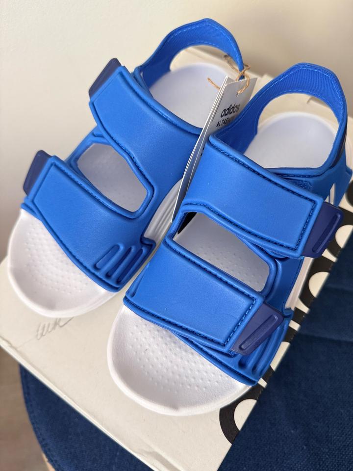 Детские сандалии Adidas