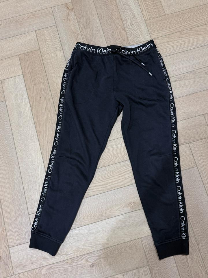 Брюки Calvin Klein