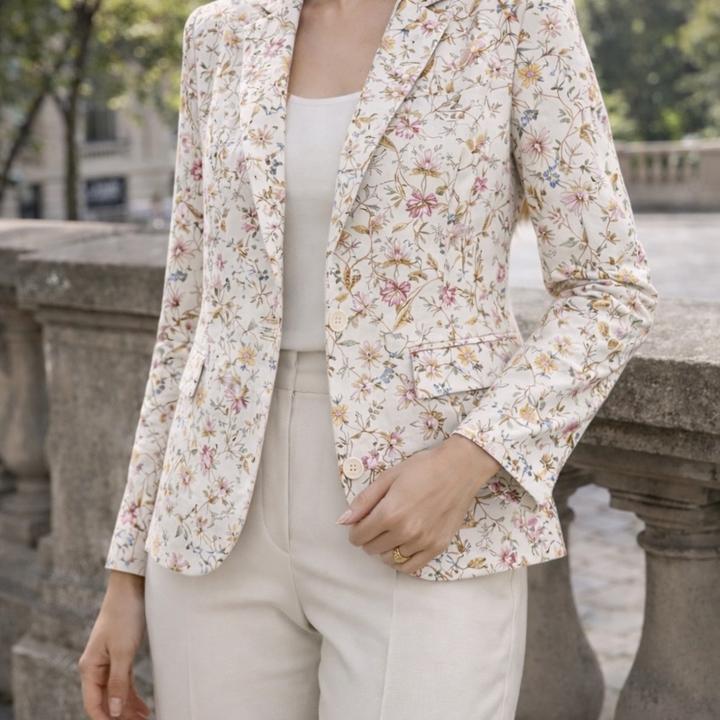 Стильный жакет Oodji Collection.