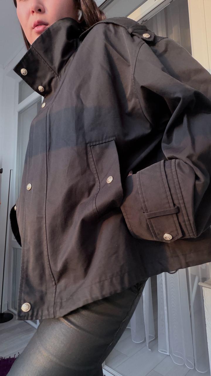 Плащ укороченный Massimo Dutti