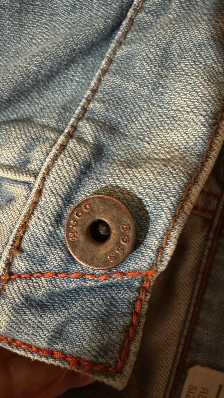 Джинсы Hugo boss