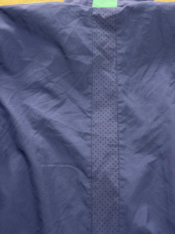 Ветровка легкая Umbro