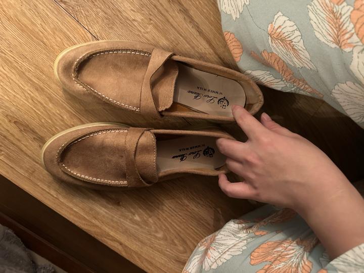 Женские лофер